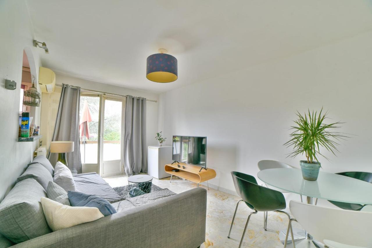 Apartment Of 47 M *