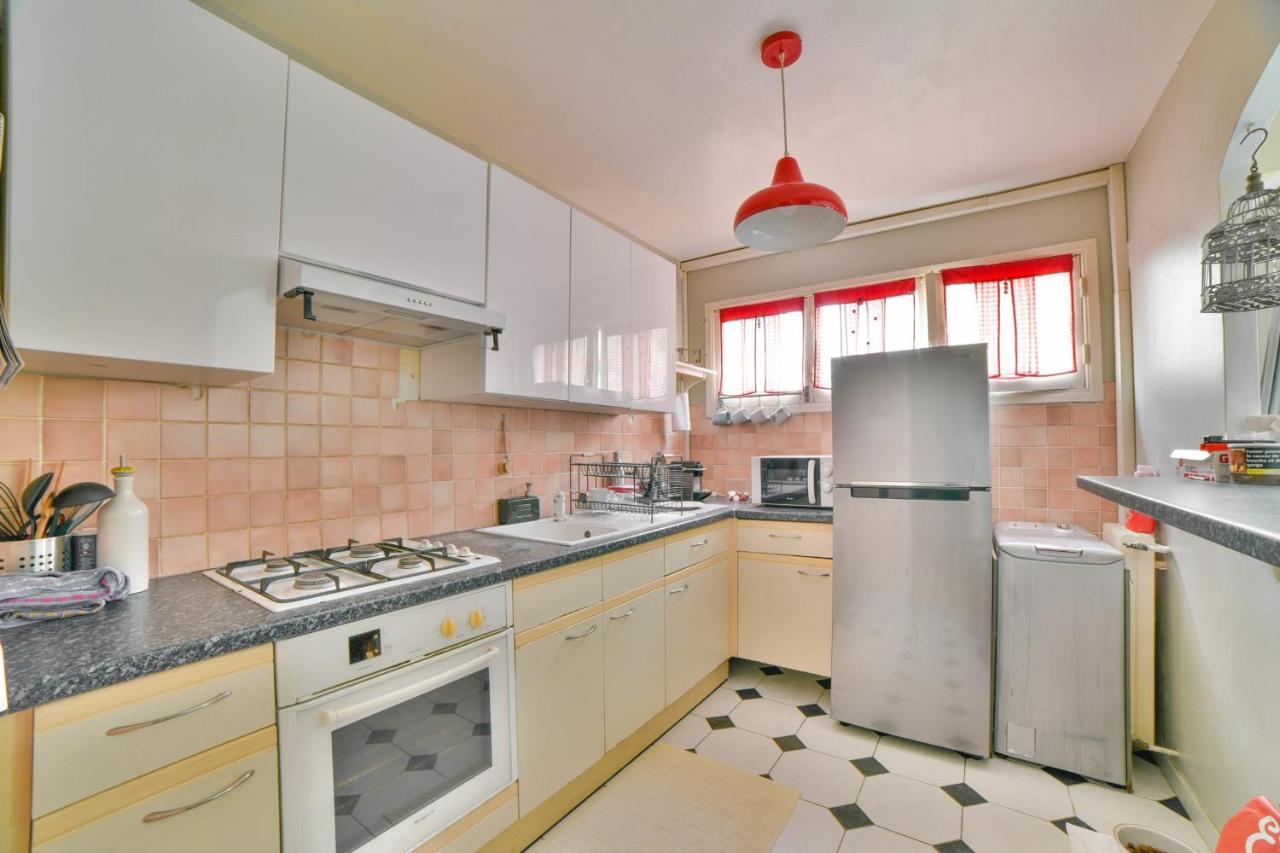 Of 47 M Apartment *